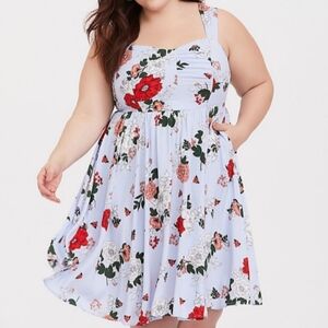 Torrid smocked back floral dress size 2